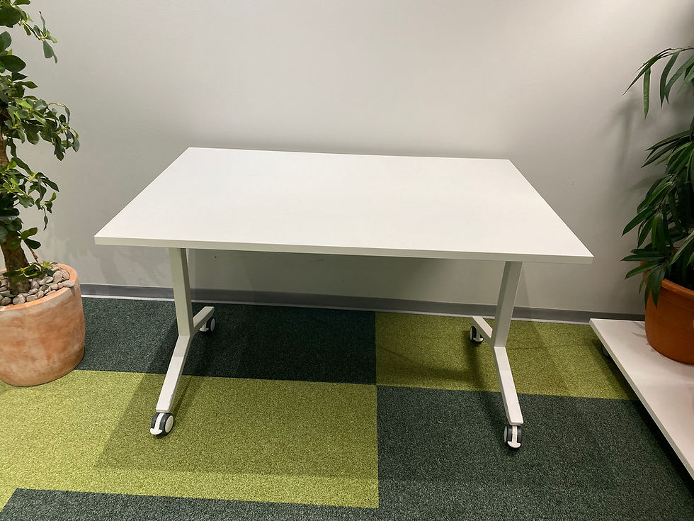 Pikkukuva: Martela Alku taittopöytä