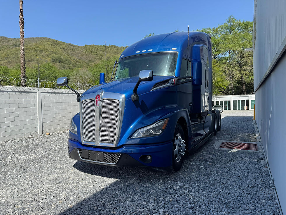 Miniatura: 2024 Kenworth T680 Next Gen 76" Cummins X15 - Tractocamión