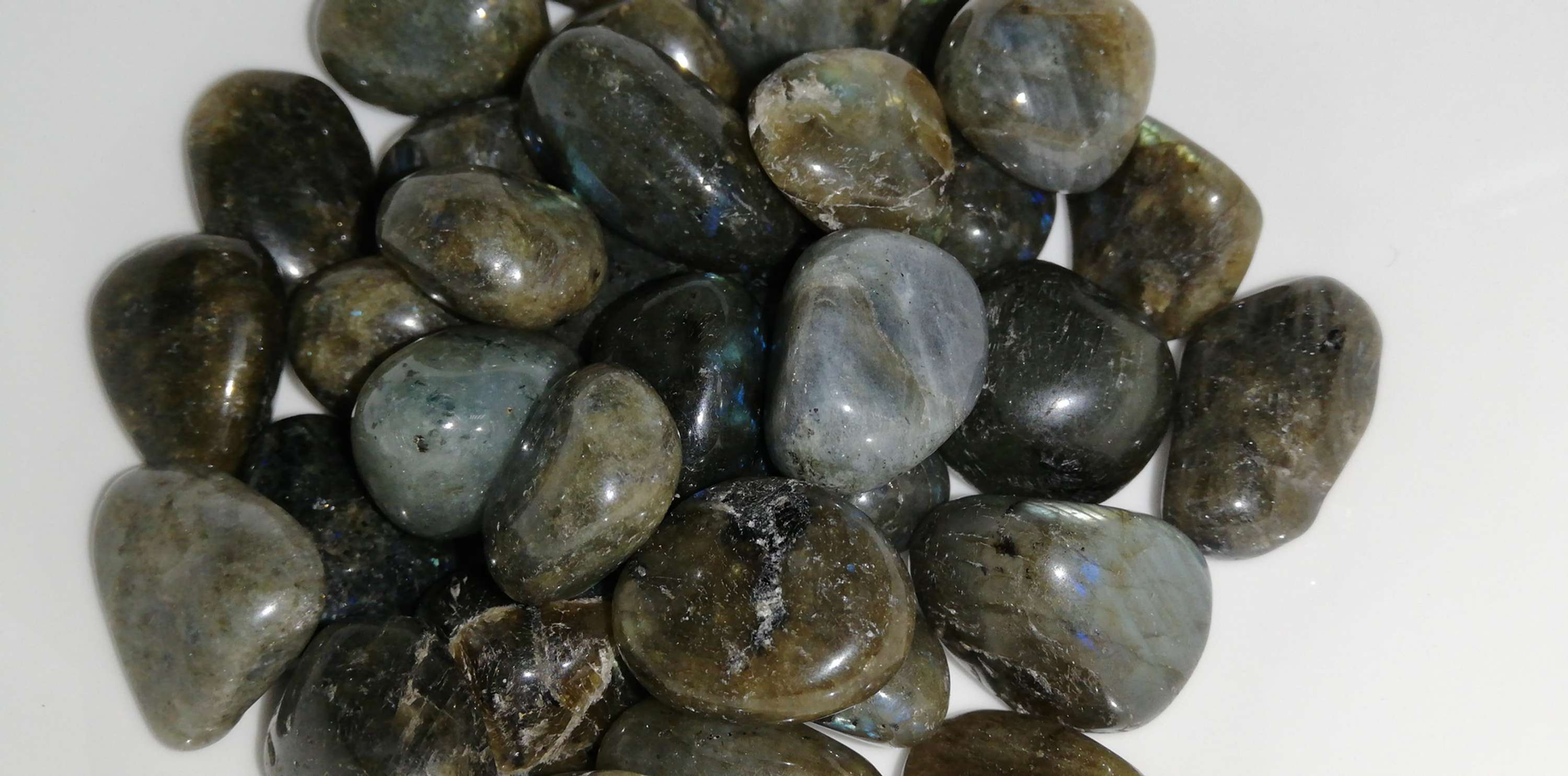 Labradorite tumblestones 