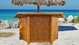 Mini nevera preparada Cooler Tiki Bar en la playa