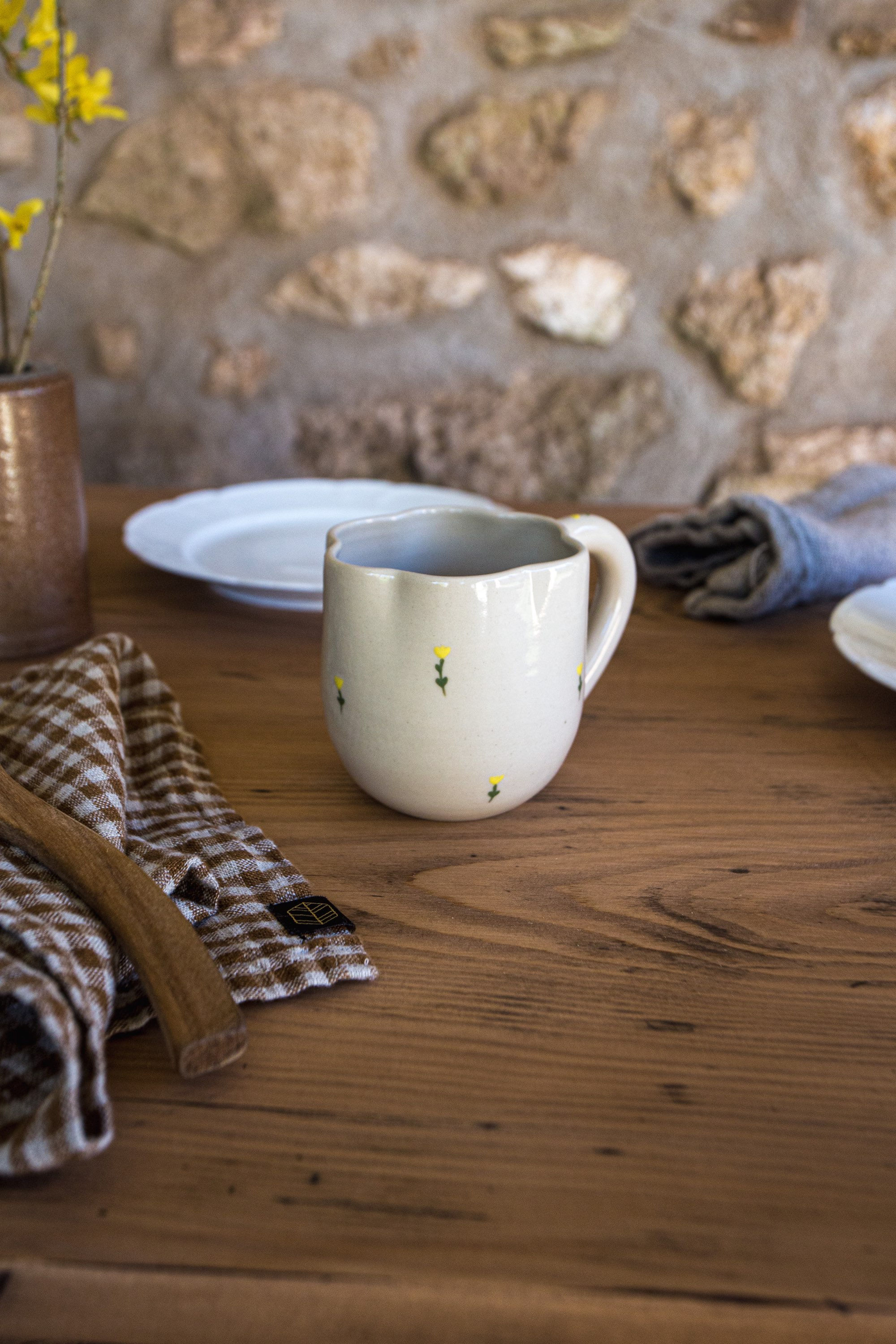 Tasse à anse capucine, motifs tulipes - Greenie deco 