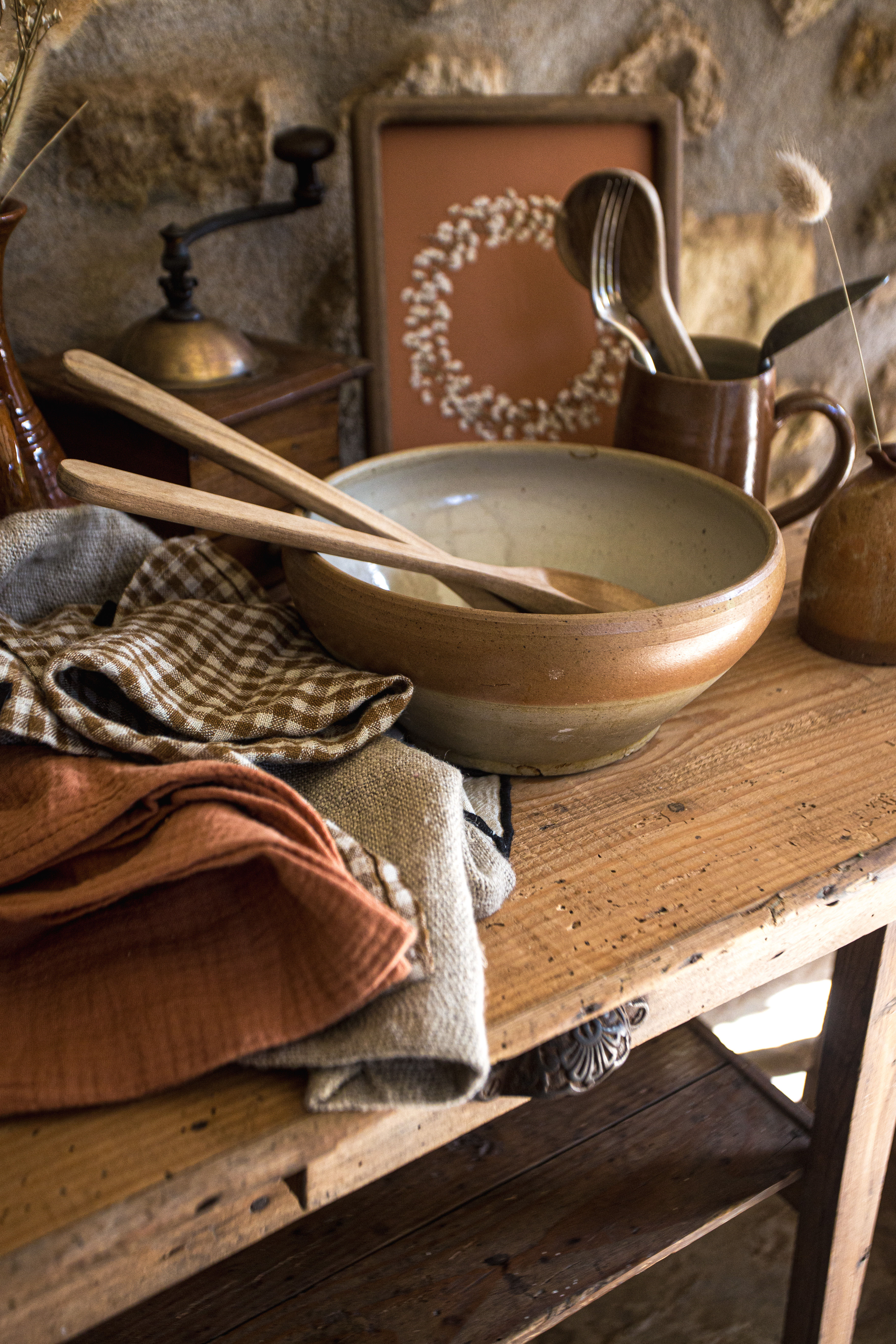 Saladier bicolore en grès 