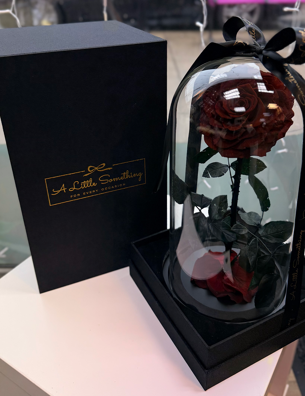 Thumbnail: Preserved Rose in Glass Dome