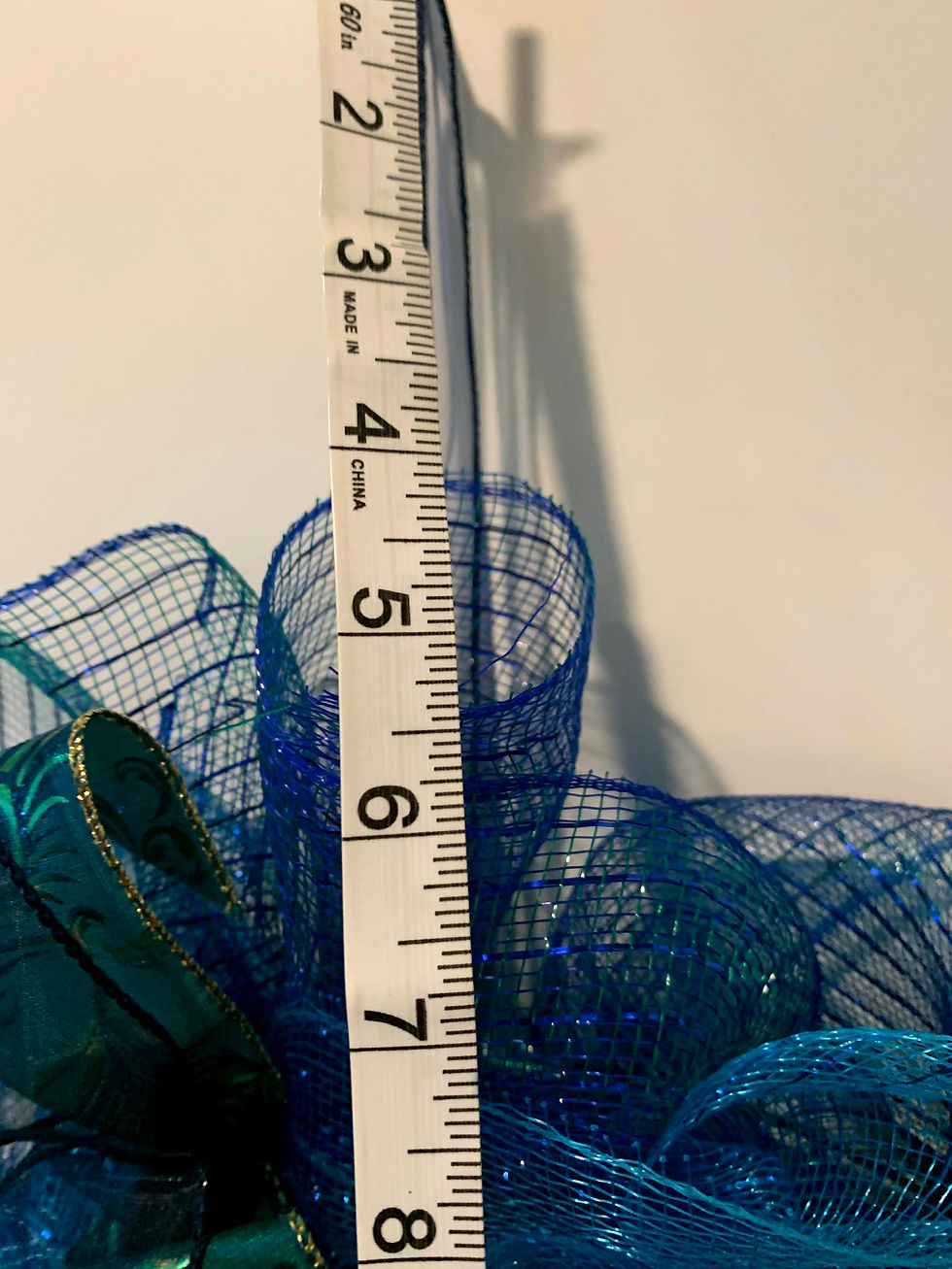 Thumbnail: Peacock Wreath