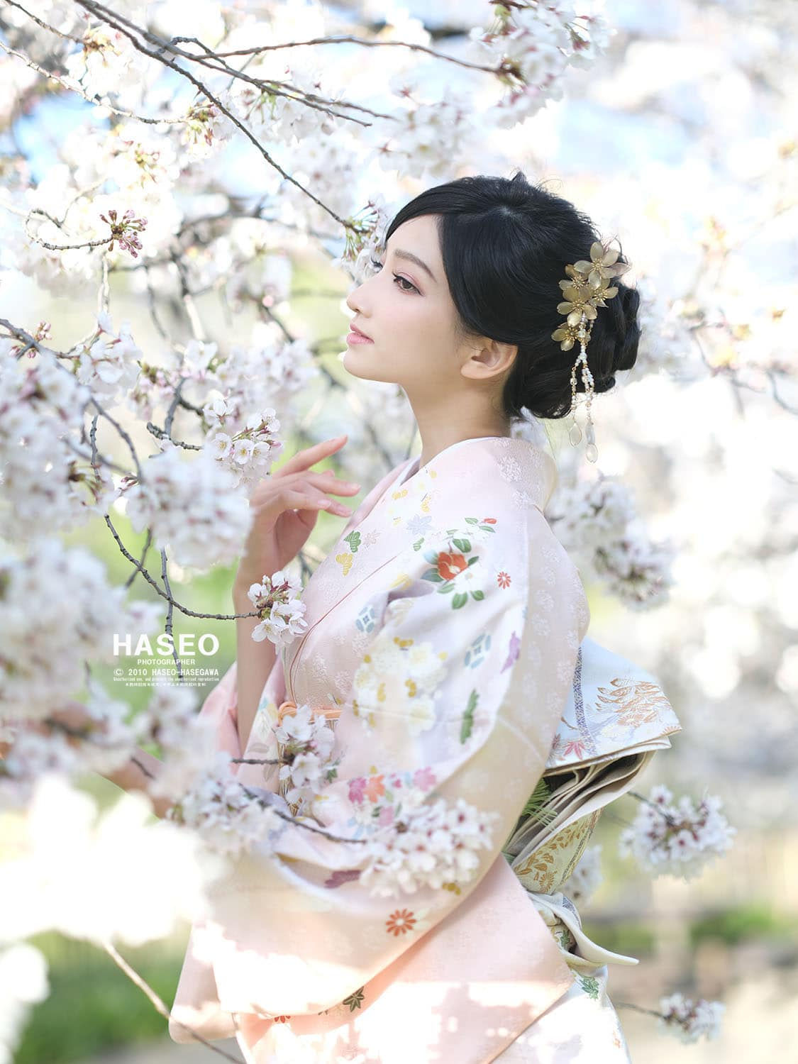 写真集 新Mina Yoshikawa (吉川サイン入り)