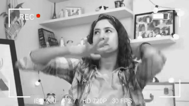 Gif da influencer da campanha