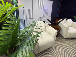 Your Guide to Podcast/Content Studio Rentals NYC