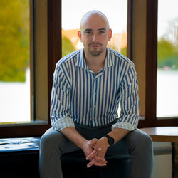 Mads Holtenbang