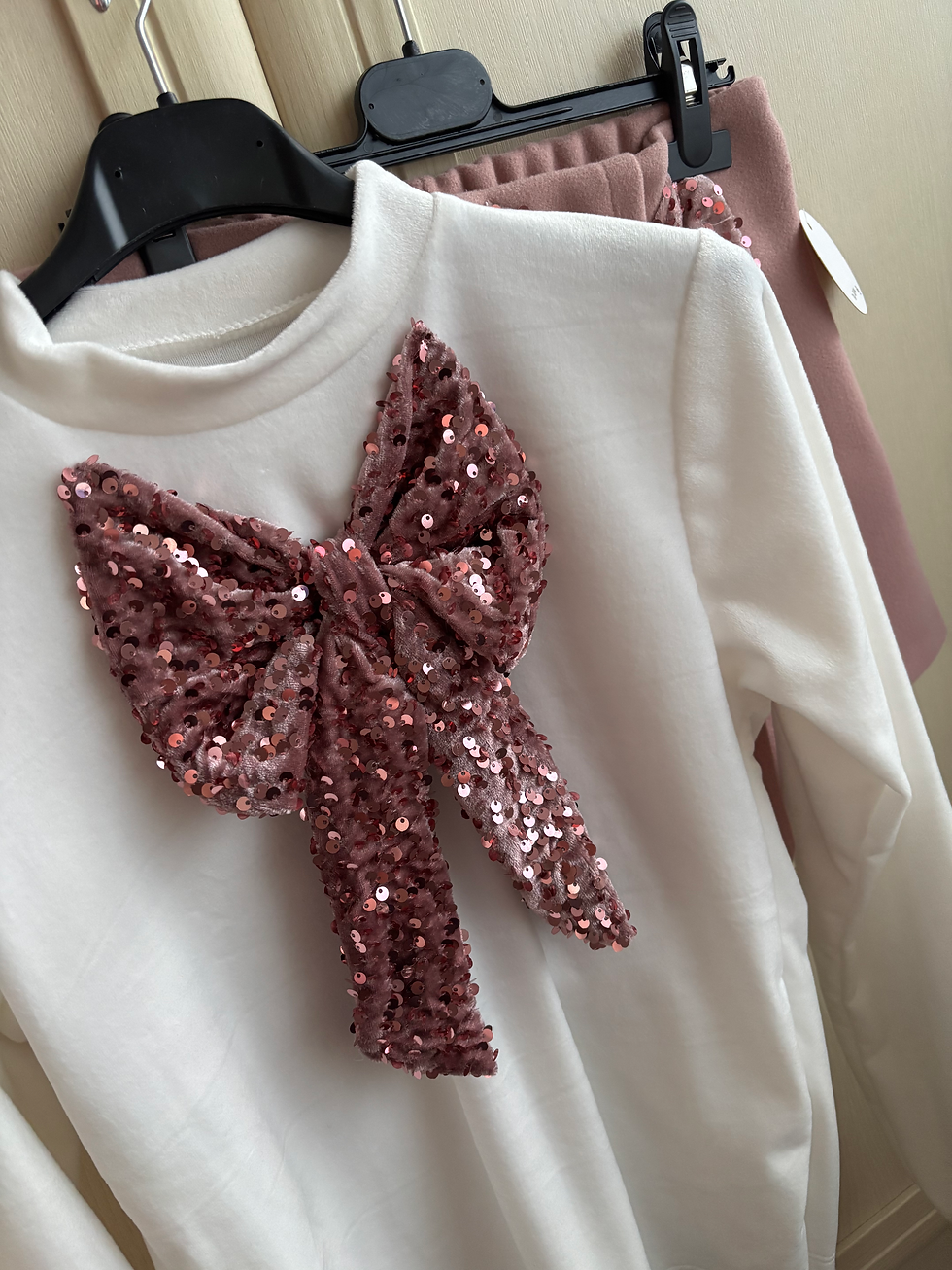 Thumbnail: Girls Glitter Bow and Skort set 4-14 Years