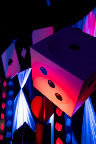 Stunning, bespoke theme decorations featuring a 3D photozone backdrop.