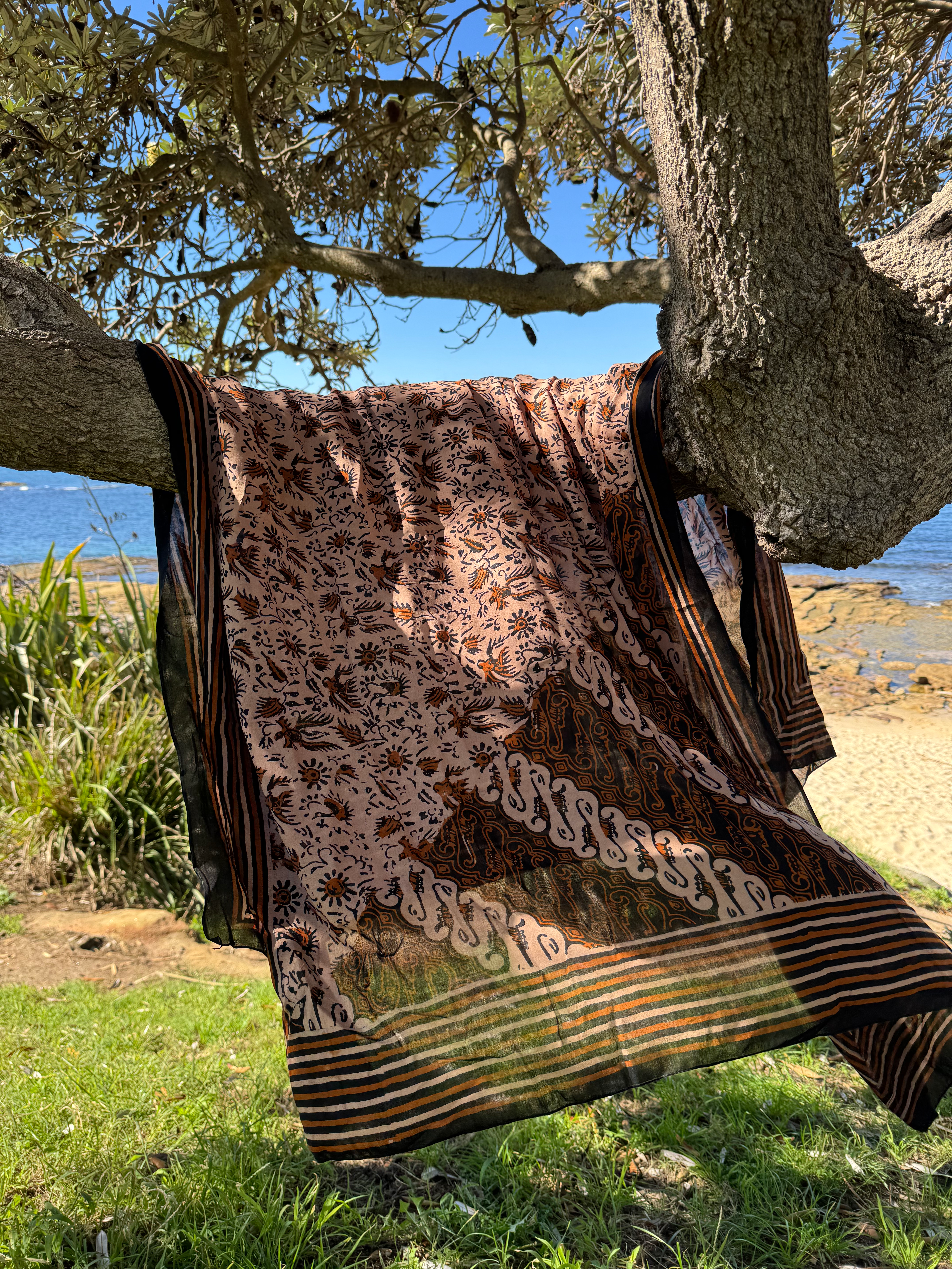 Soft Handrawn Cotton Pareo/Brown