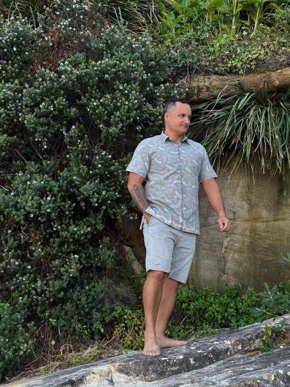 Handrawn Men Shirt/Stoneleaf