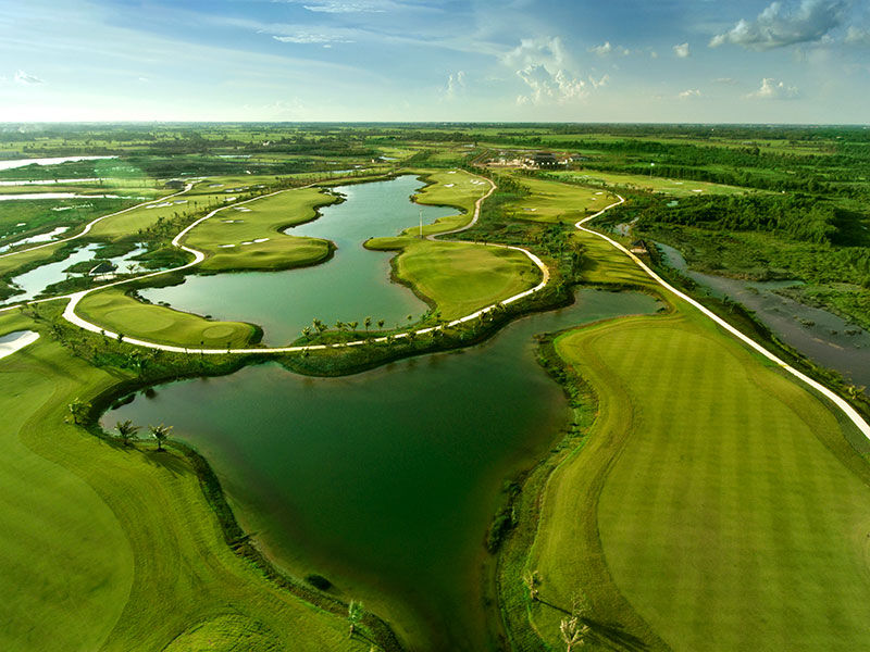 Vietnam's Golf Tours