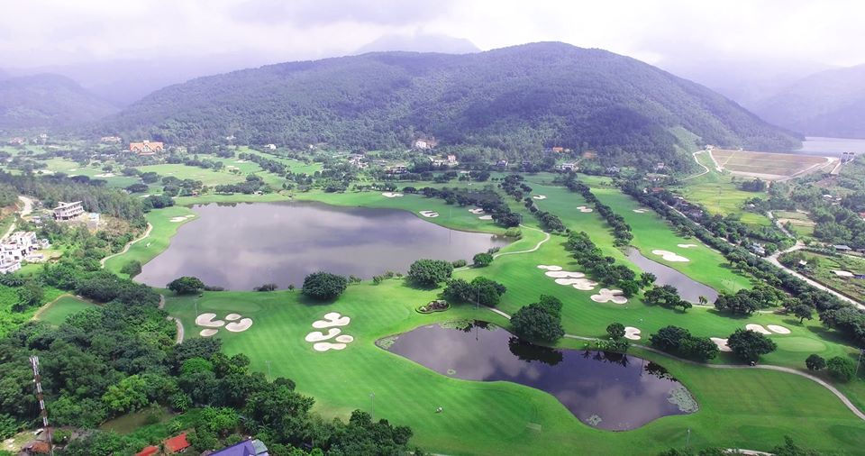 Vietnam's Golf Tours