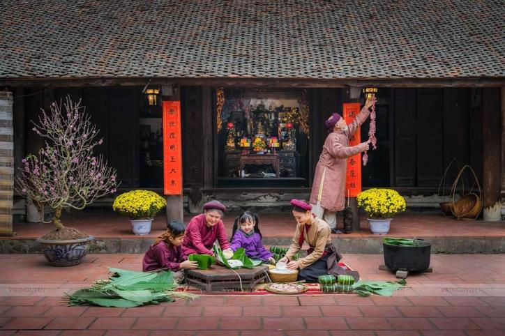 Vietnam Tet Customs