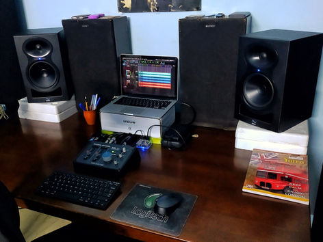 Hacks For a More Productive Day while Working from Home