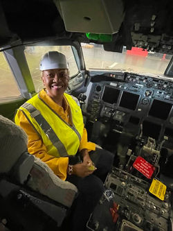 Priscilla in Cockpit