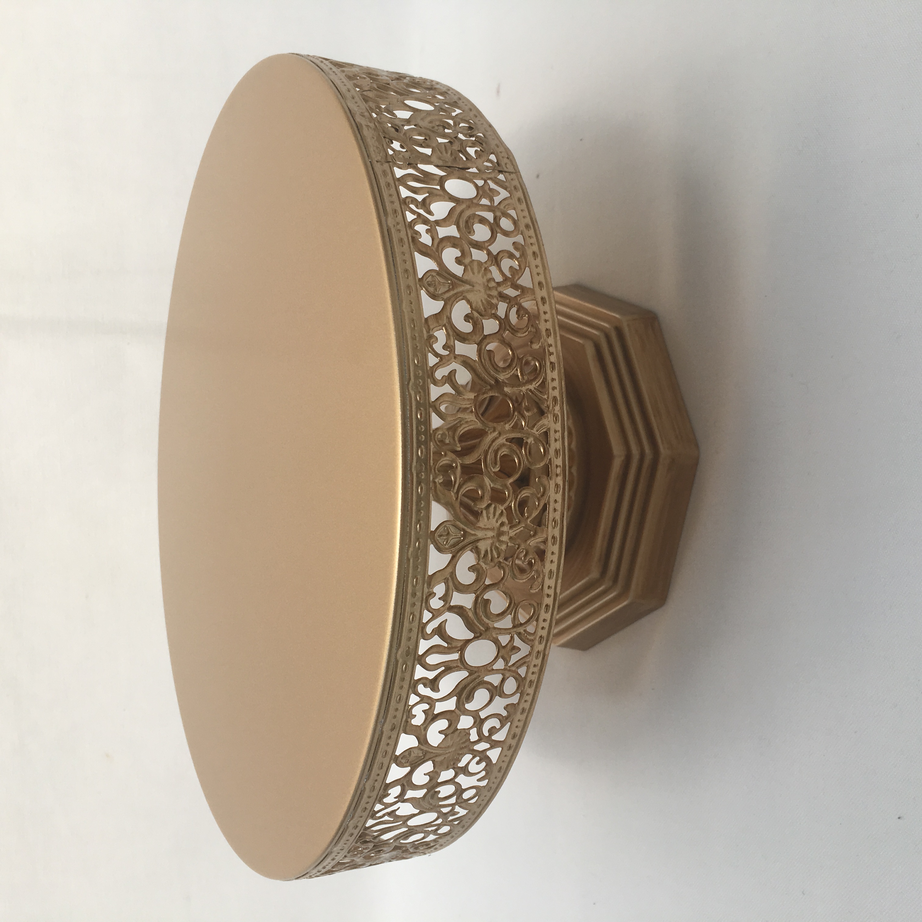 Gold Antique Cake Stand to hir