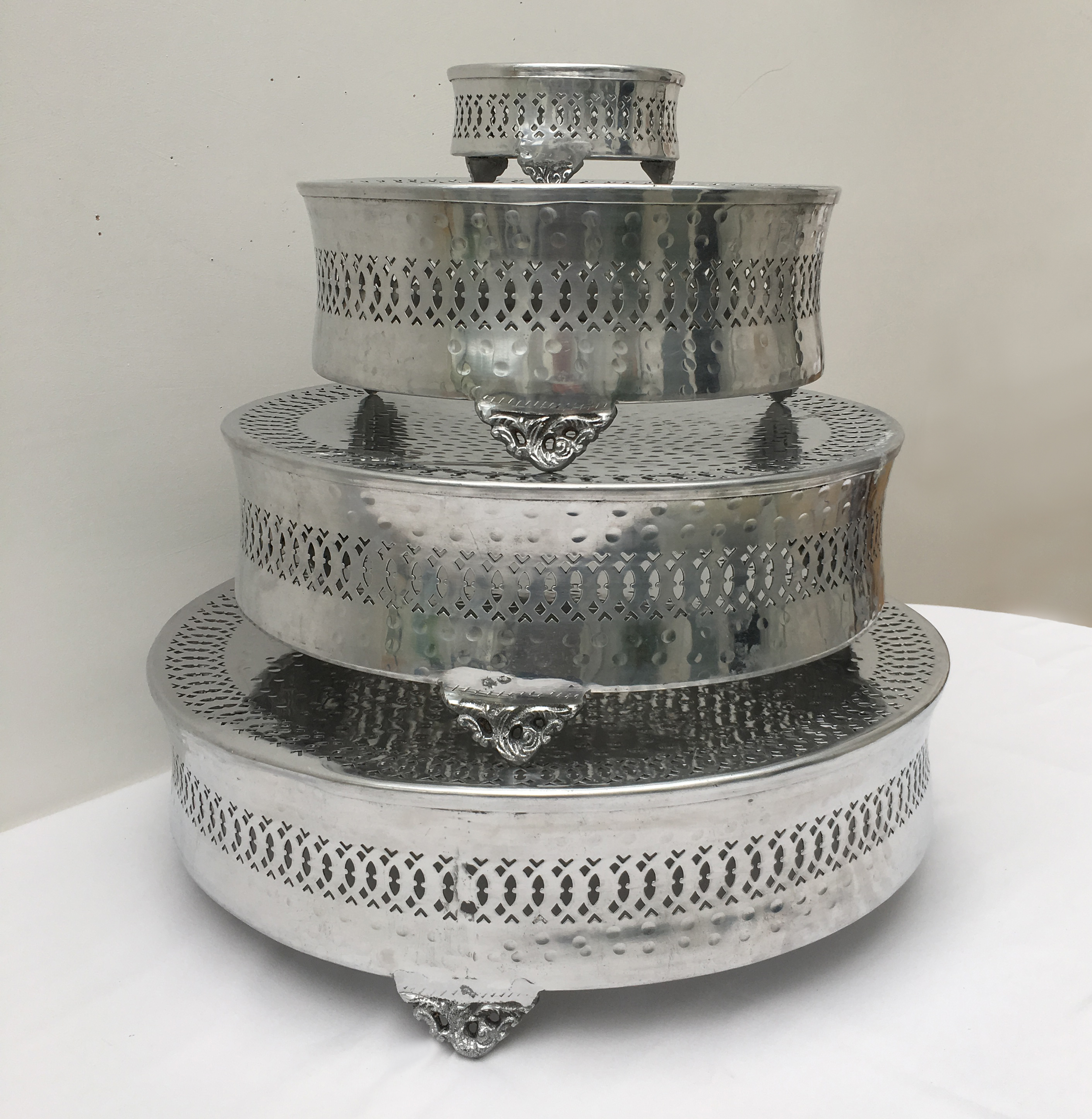Modern Silver Cake Stands to hire