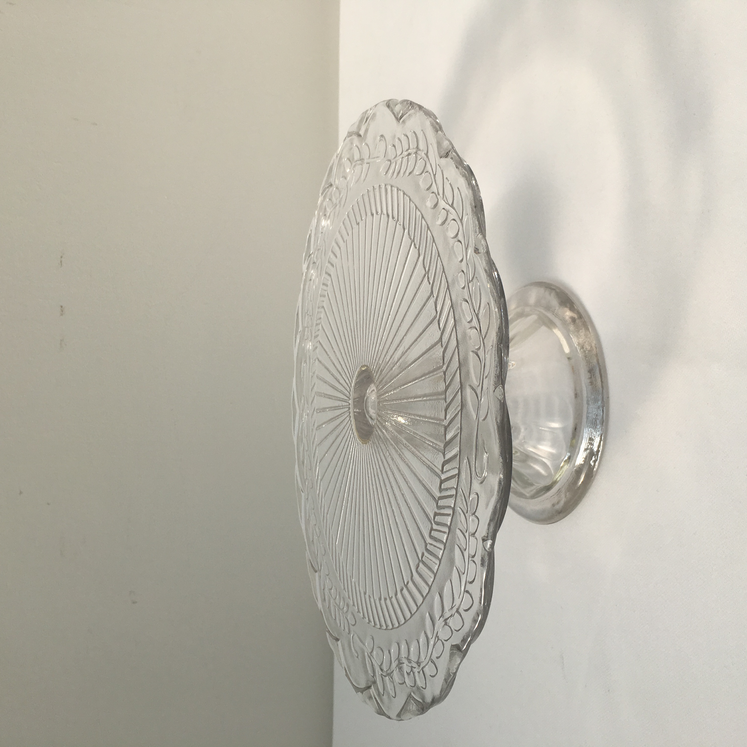 Glass Cake Stand to hire