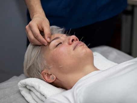 Facial Acupressure: Unlocking Youthful Radiance
