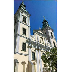 While walking - Inner city Paris Churc