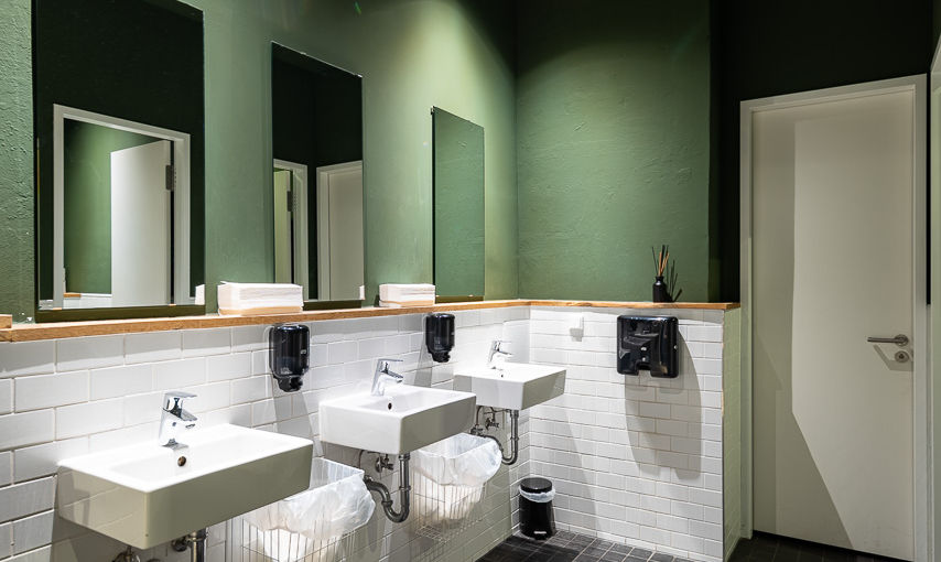 WC Eingangsbereich, Fliesenarbeiten, Metrofliese, Bodenfliese Pro Architektura Villeroy und Boch