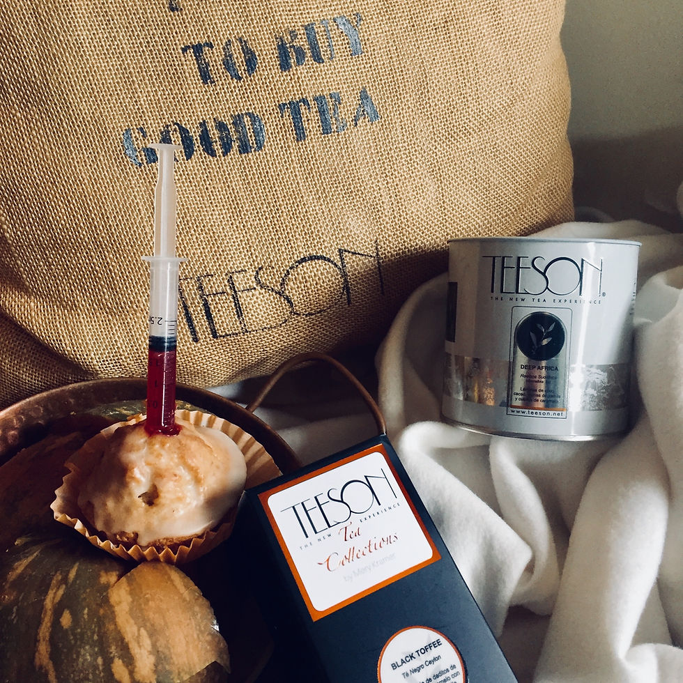 Red ROOIBOS TEESON for Sweet CHAI Pumkin Pie
