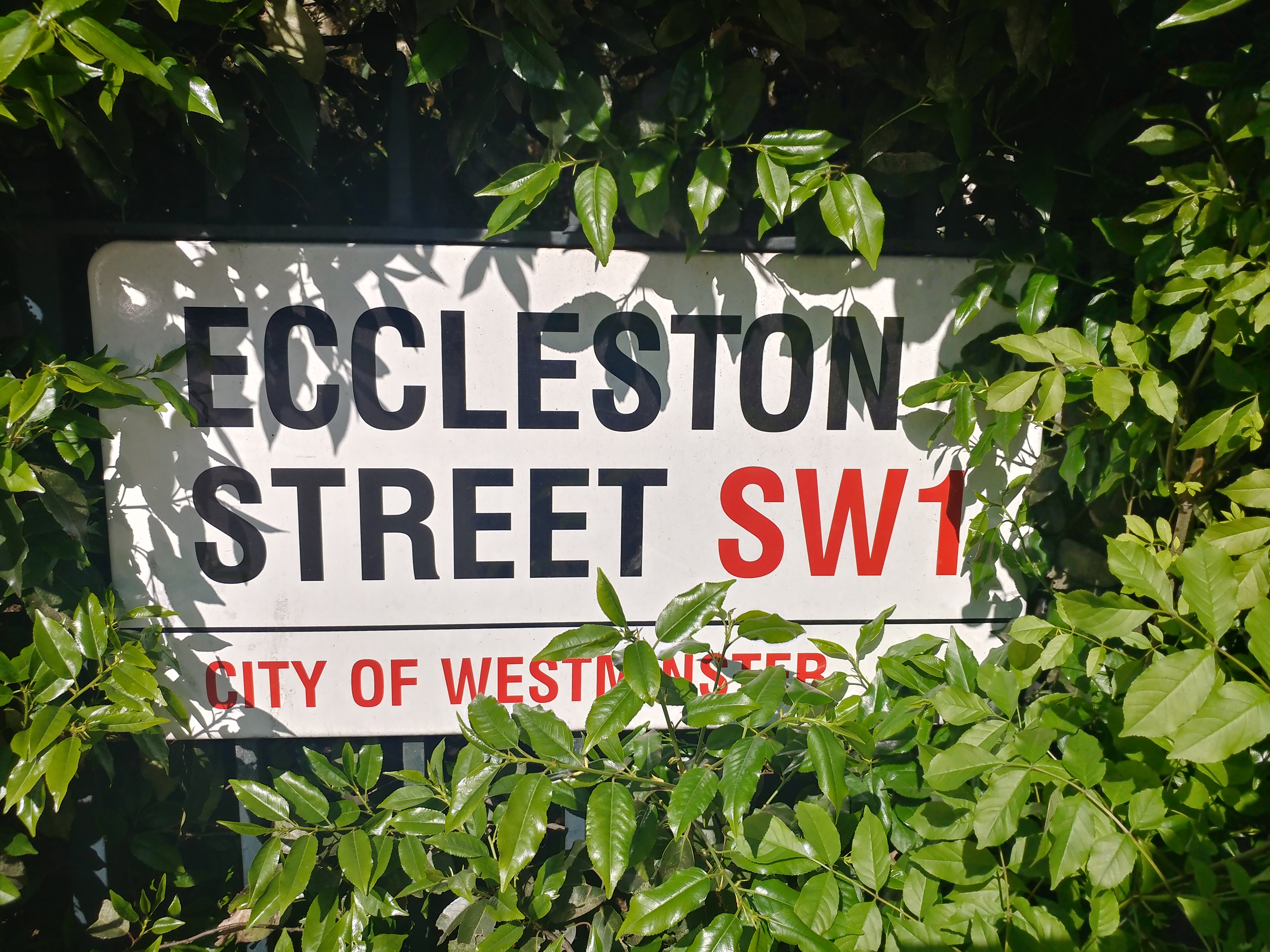 Eccleston St at Chester Square