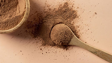 close-up-mixture-clay-powder-min.jpg
