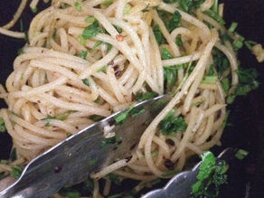 Garlic and Chilli Pasta: Speedy Quick!