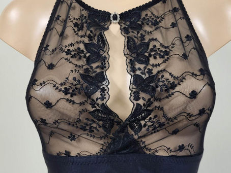 De Noelle Halter Bralette