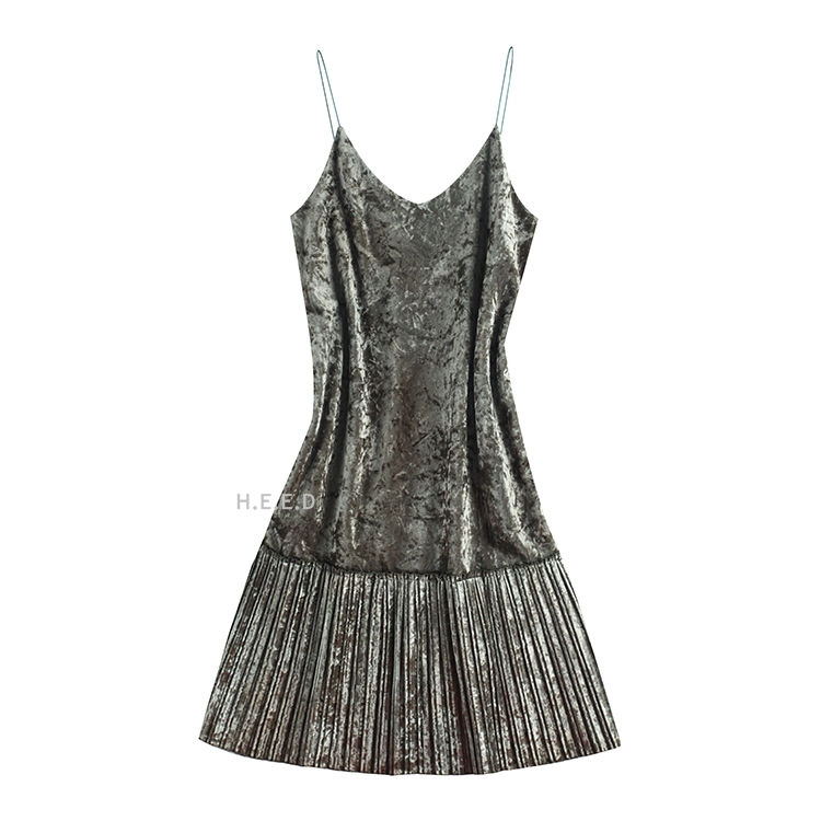 Thumbnail: #HE210 KR Dress (เดรสสายเดี่ยวผ้ากำมะหยี่)