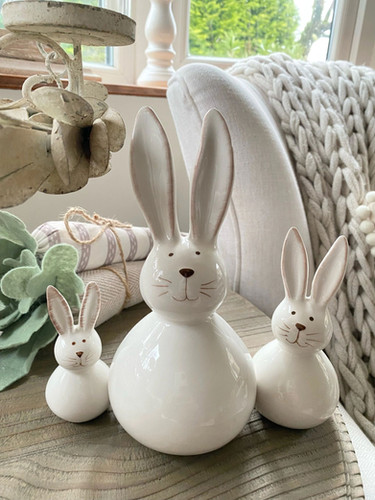 White Rabbits with Green Bows | Singles | HDI