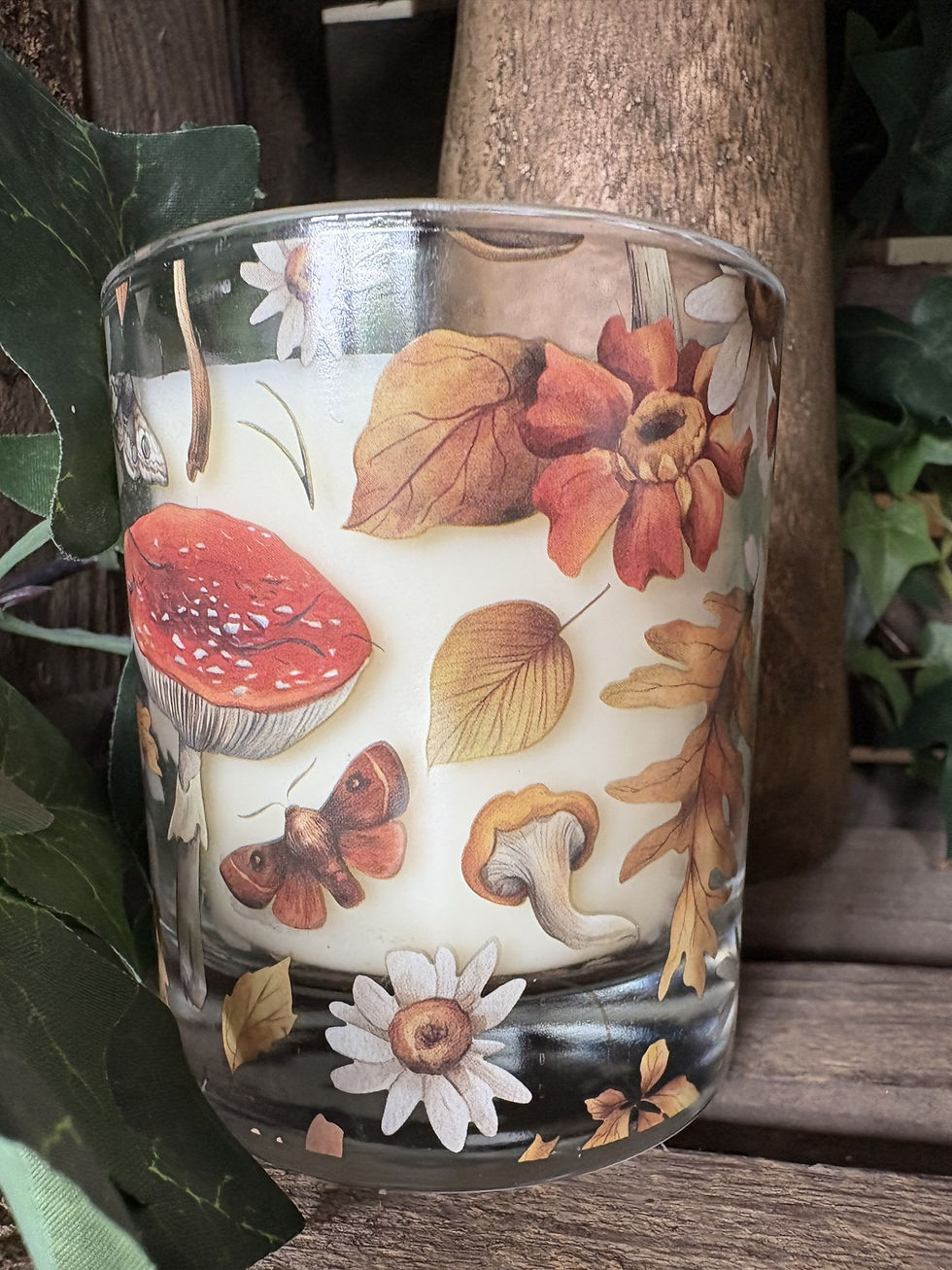 Thumbnail: Amber Wood & Honey Boxed Candle