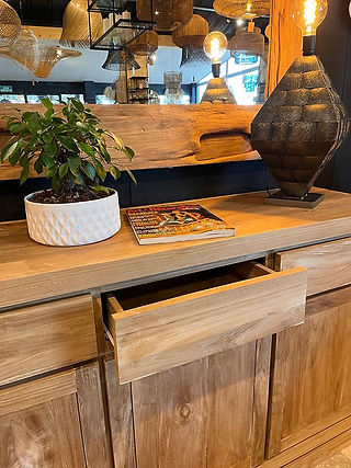 Buffet en teck contemporain