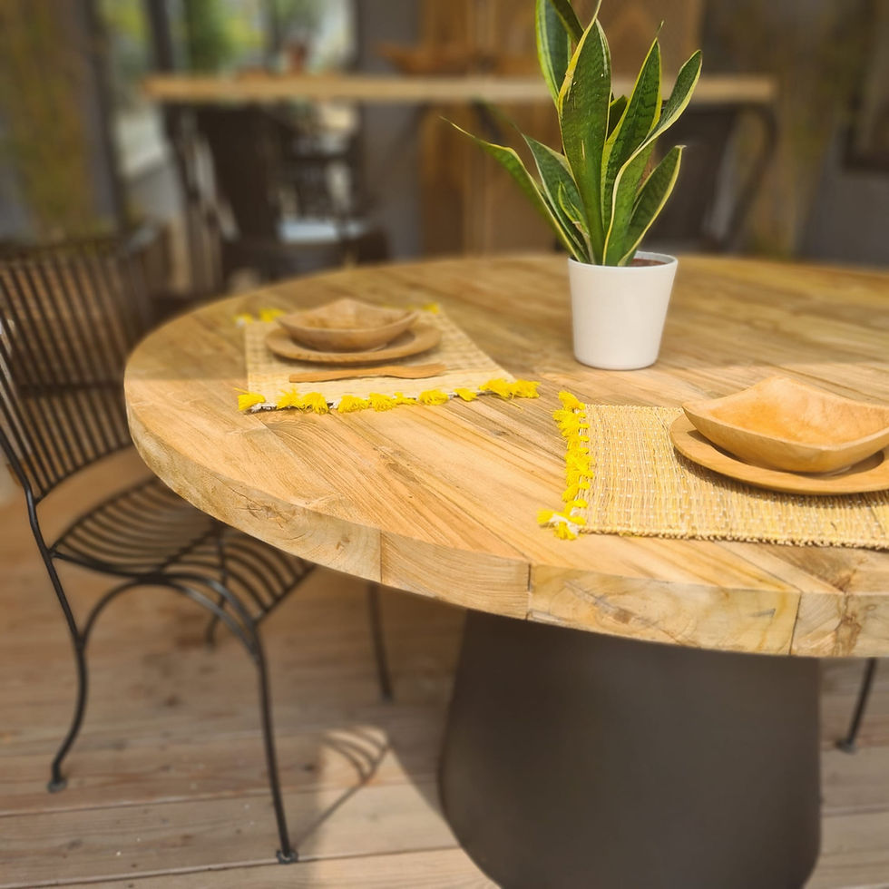 Table en bois de teck ronde avec pied