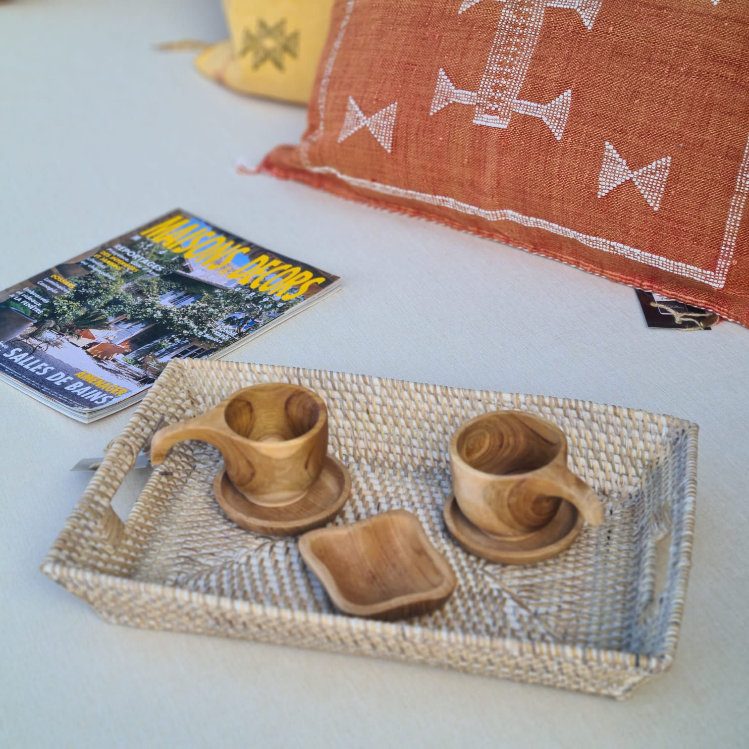 plateau en rotin rectangulaire