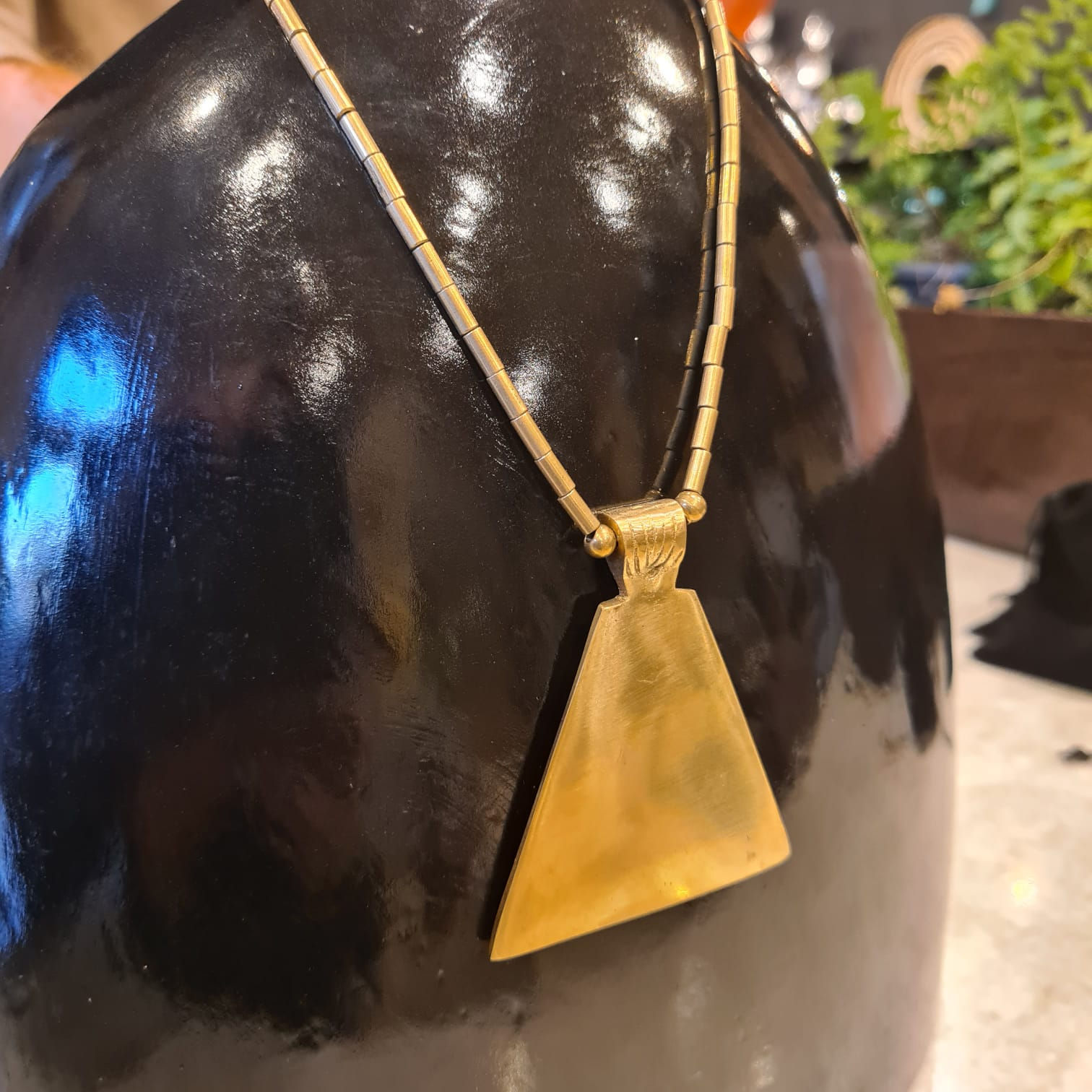 Sautoir BIG TRIANGLE en laiton