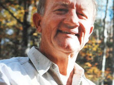 Memorial honors Tommy Wyche