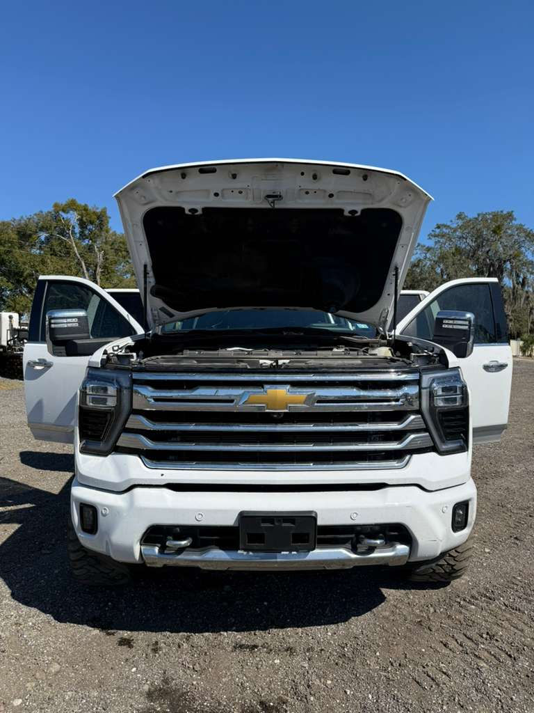 Miniatura: 2024 Chevrolet 2500 HD