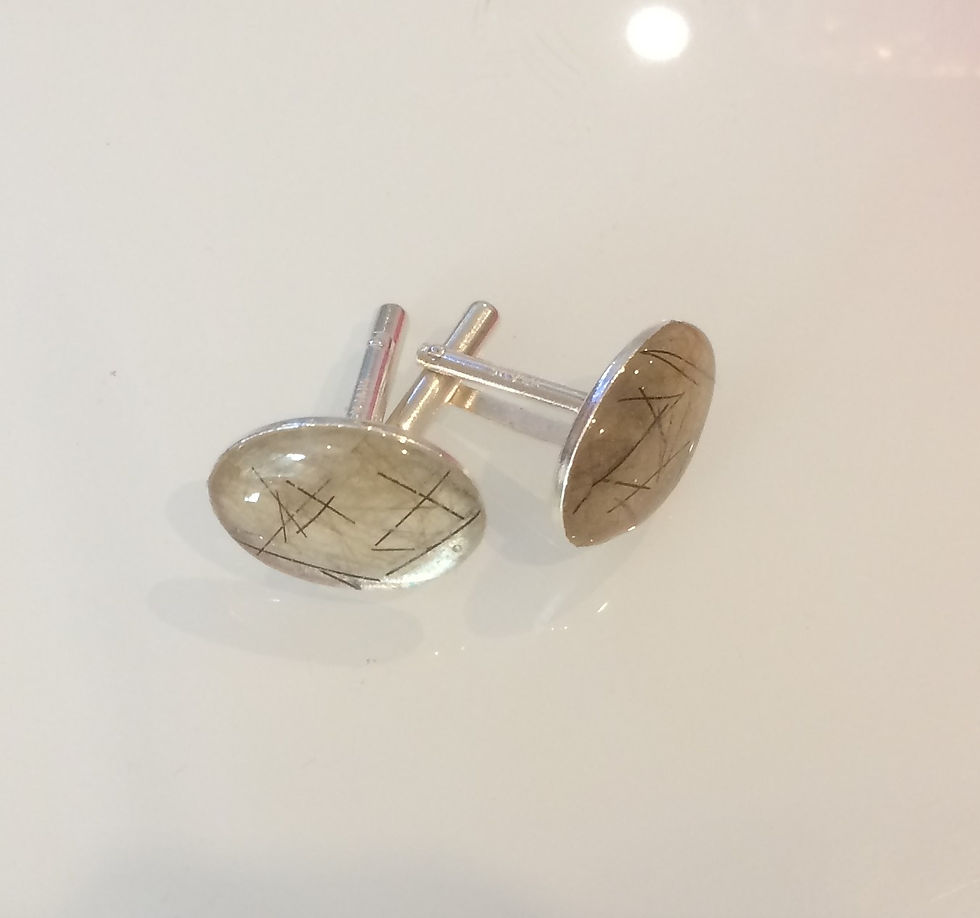 Thumbnail: Sterling Silver cufflinks set with resin (13 x 18 mm)