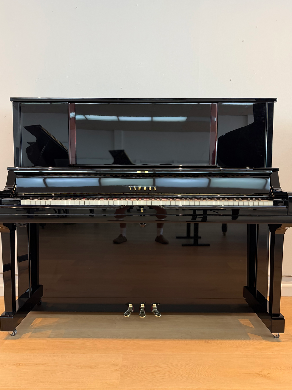 Thumbnail: 2018 Yamaha YUS5 flagship upright piano