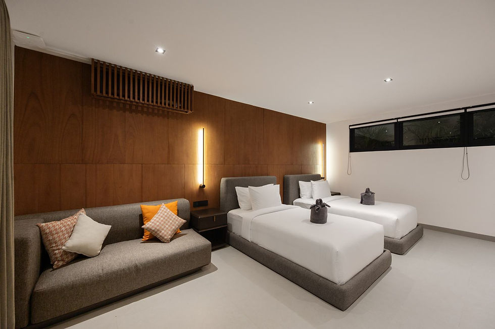 poolside bed.jpg