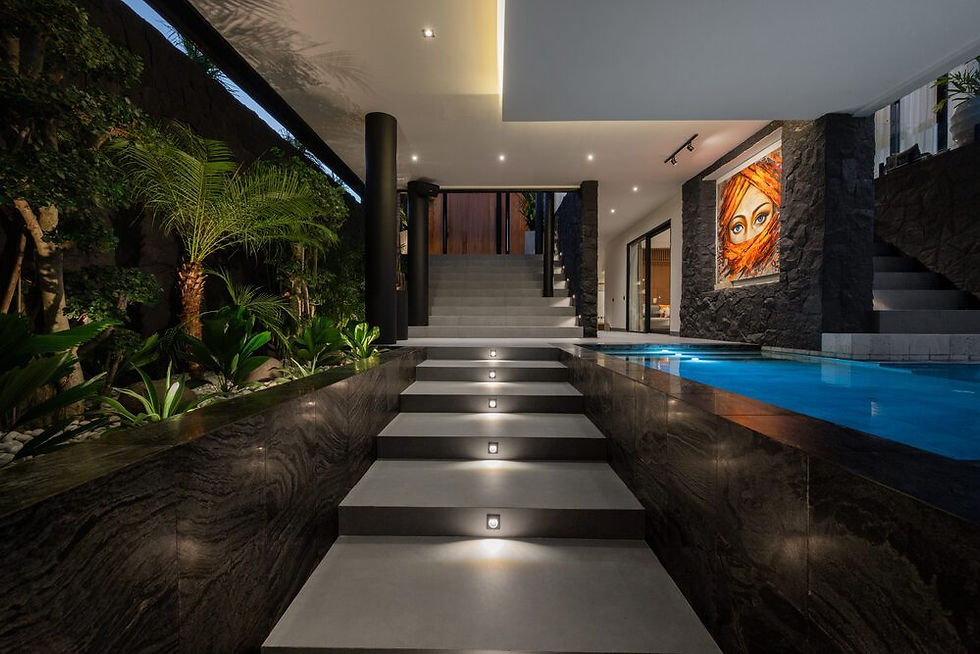 v1_stairs_night.jpg
