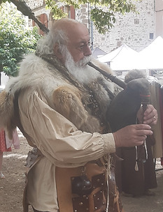 troupe médieval castres 81100