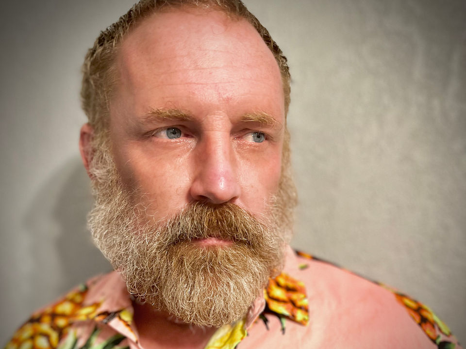 Josh Rutgers - Headshot