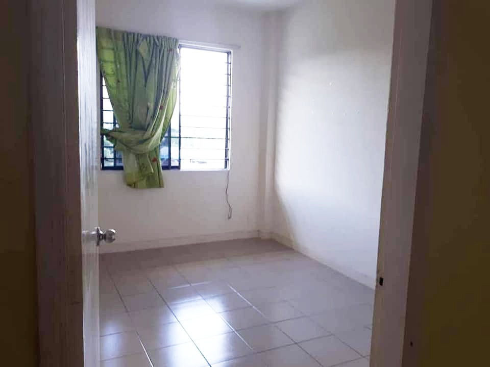 Thumbnail: Taman Sungai Mas Apartment, Menggatal, Sabah