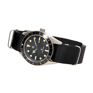 MWC Classic 1960s Pattern Dual Time Zone Divers Watch with Retro Luminova Paint