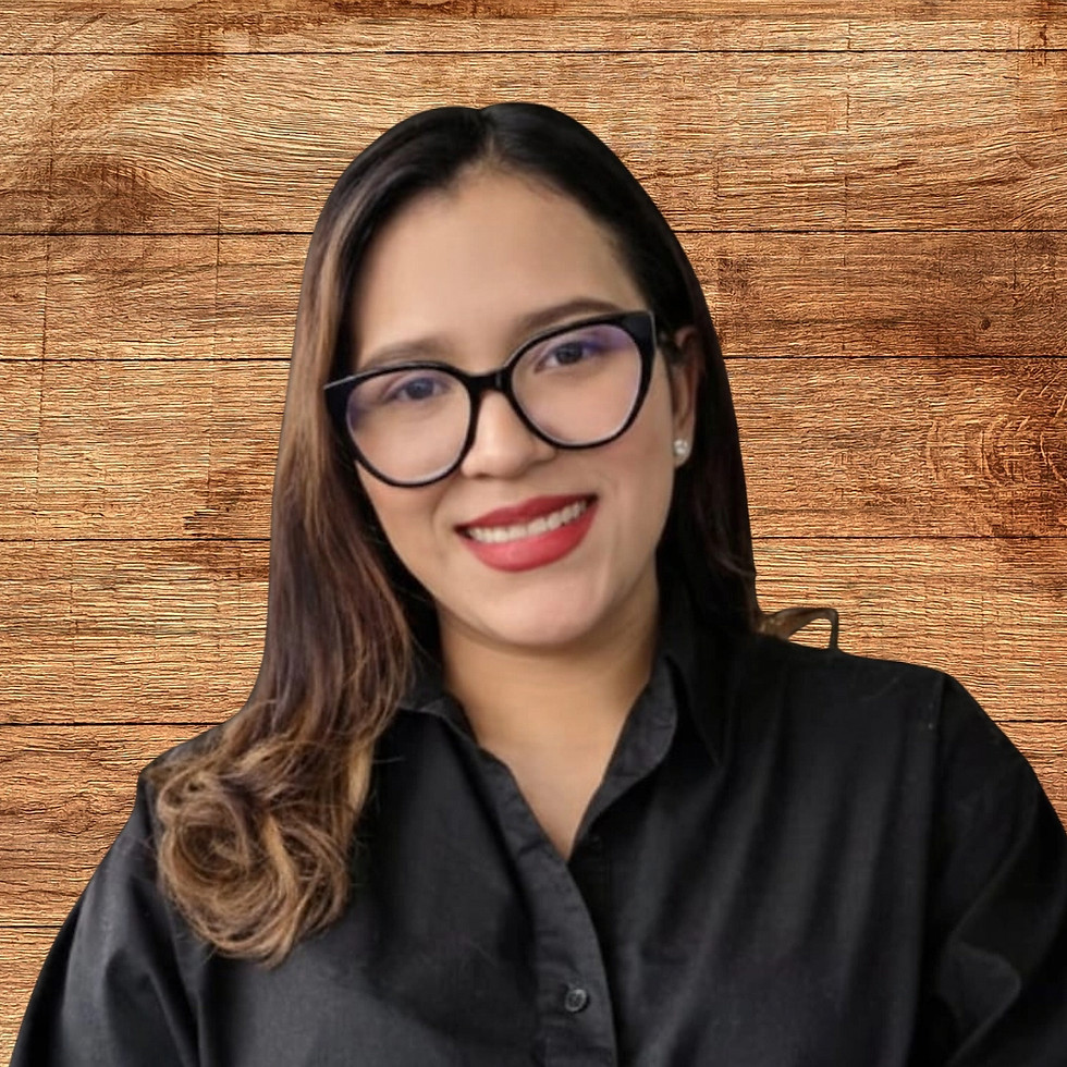 Nayeli Centeno_edited.jpg